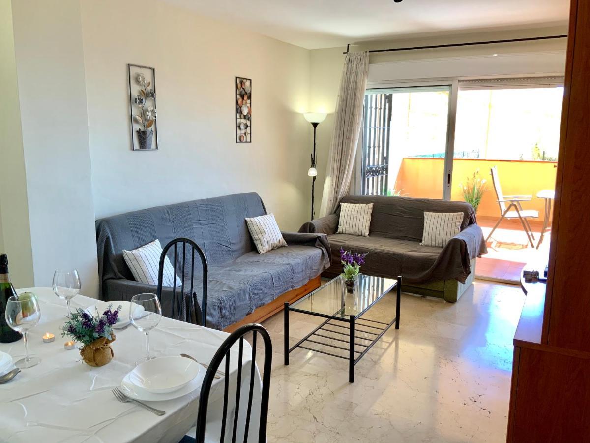 Apartamento De 2 Dormitorios, Gran Terraza, Vistas Al Mar Cerca Playa Carvajal Benalmadena Bagian luar foto