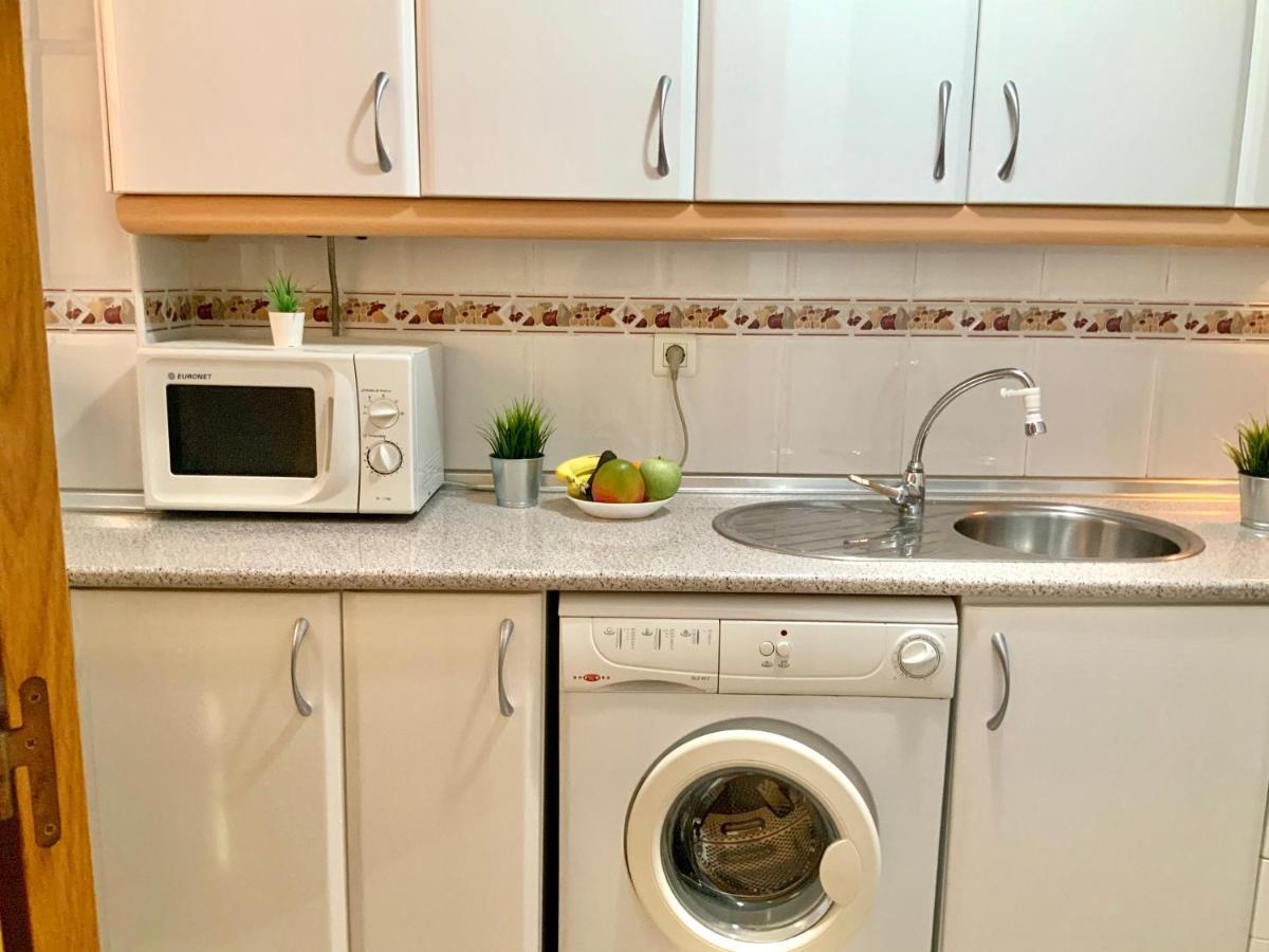 Apartamento De 2 Dormitorios, Gran Terraza, Vistas Al Mar Cerca Playa Carvajal Benalmadena Bagian luar foto
