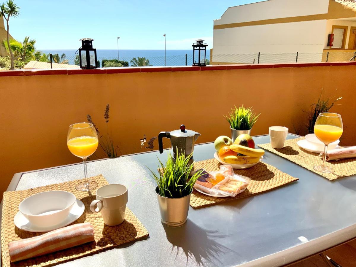 Apartamento De 2 Dormitorios, Gran Terraza, Vistas Al Mar Cerca Playa Carvajal Benalmadena Bagian luar foto