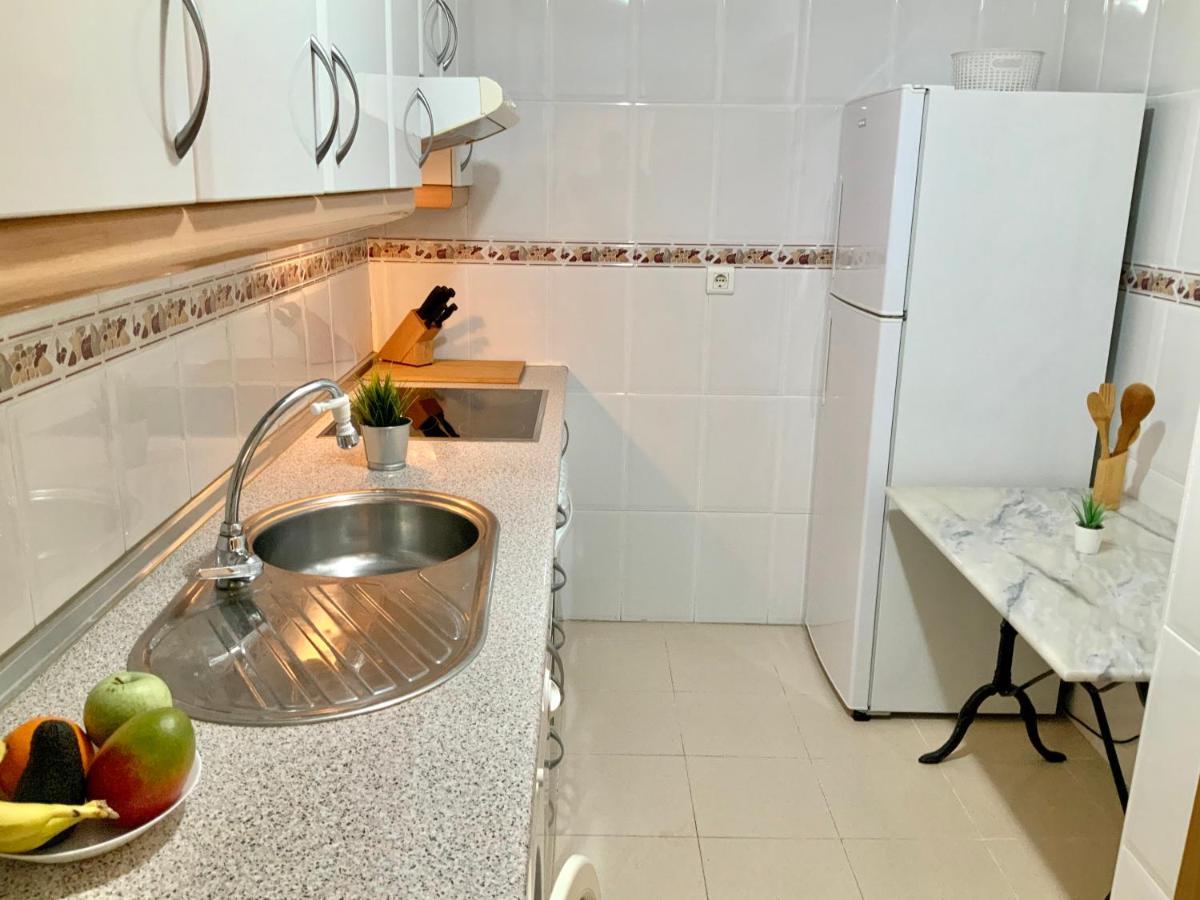 Apartamento De 2 Dormitorios, Gran Terraza, Vistas Al Mar Cerca Playa Carvajal Benalmadena Bagian luar foto